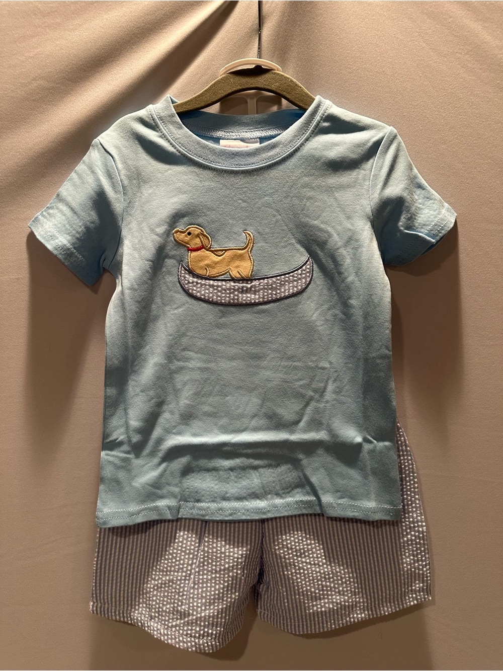 Light Blue Kids Tee with Shorts - Yellow Dog Applique
